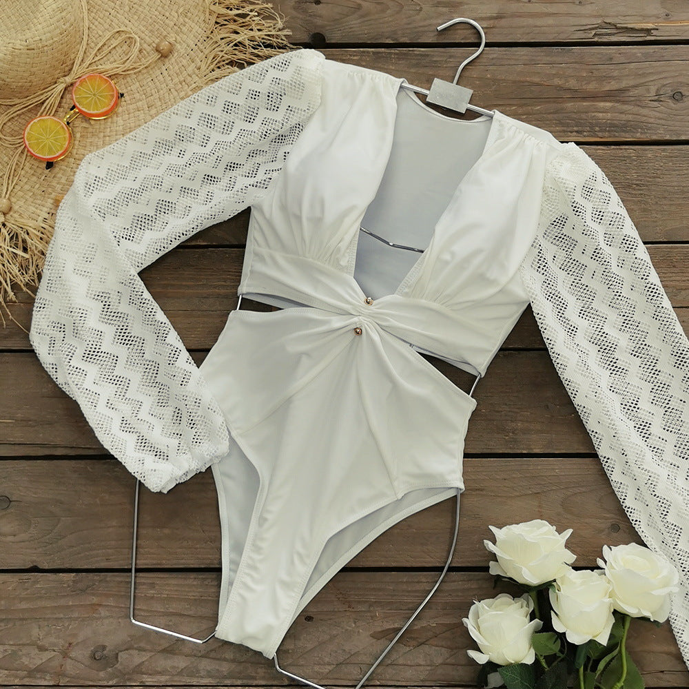 Maillot de bain élégant pour femme avec dentelle et design portefeuille de berg-feldt