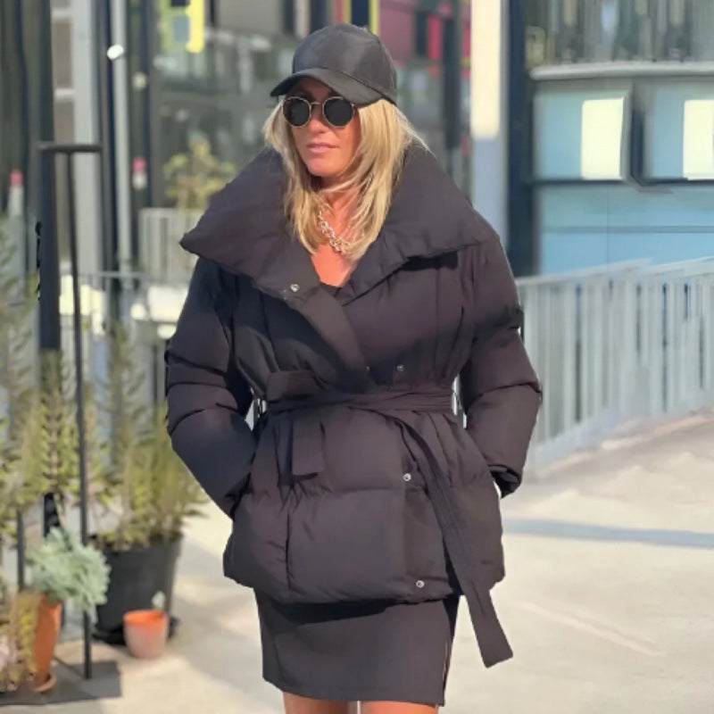 Doudoune oversized mode pour femme avec col large et ceinture à la taille Berg-Feldt