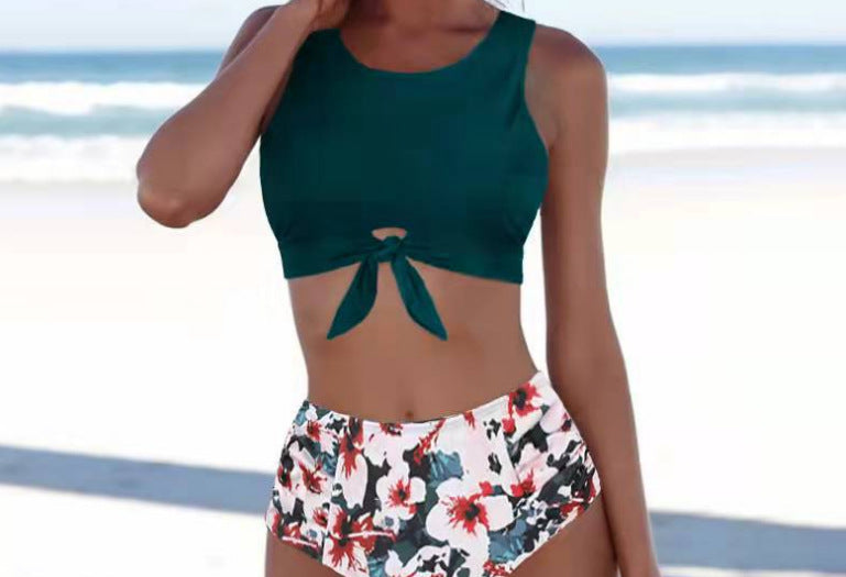 Ensemble bikini femme imprimé botanique (Crop Top) par berg-feldt