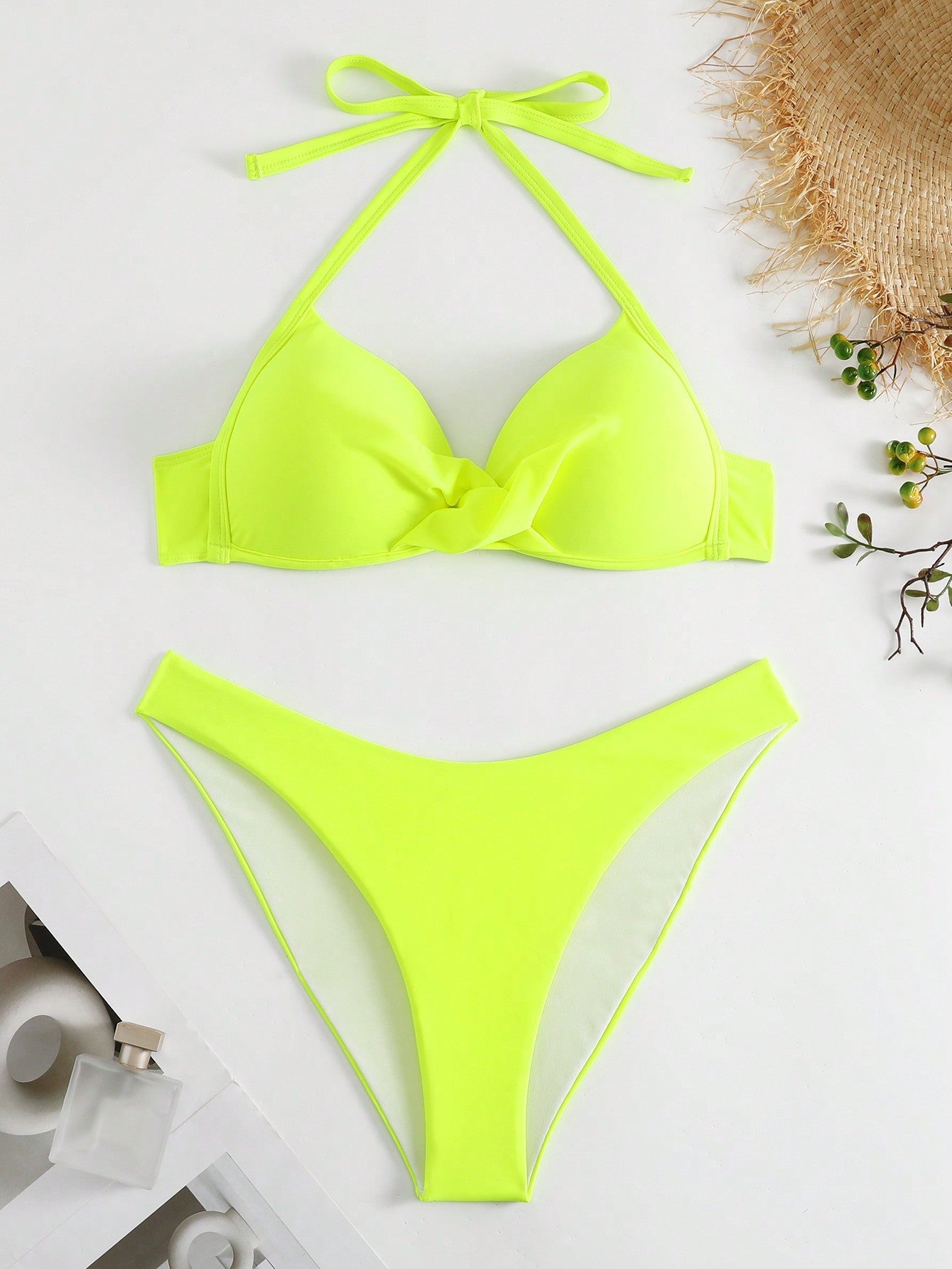 Bikini avec nouage sophistiqué et bretelles réglables de berg-feldt