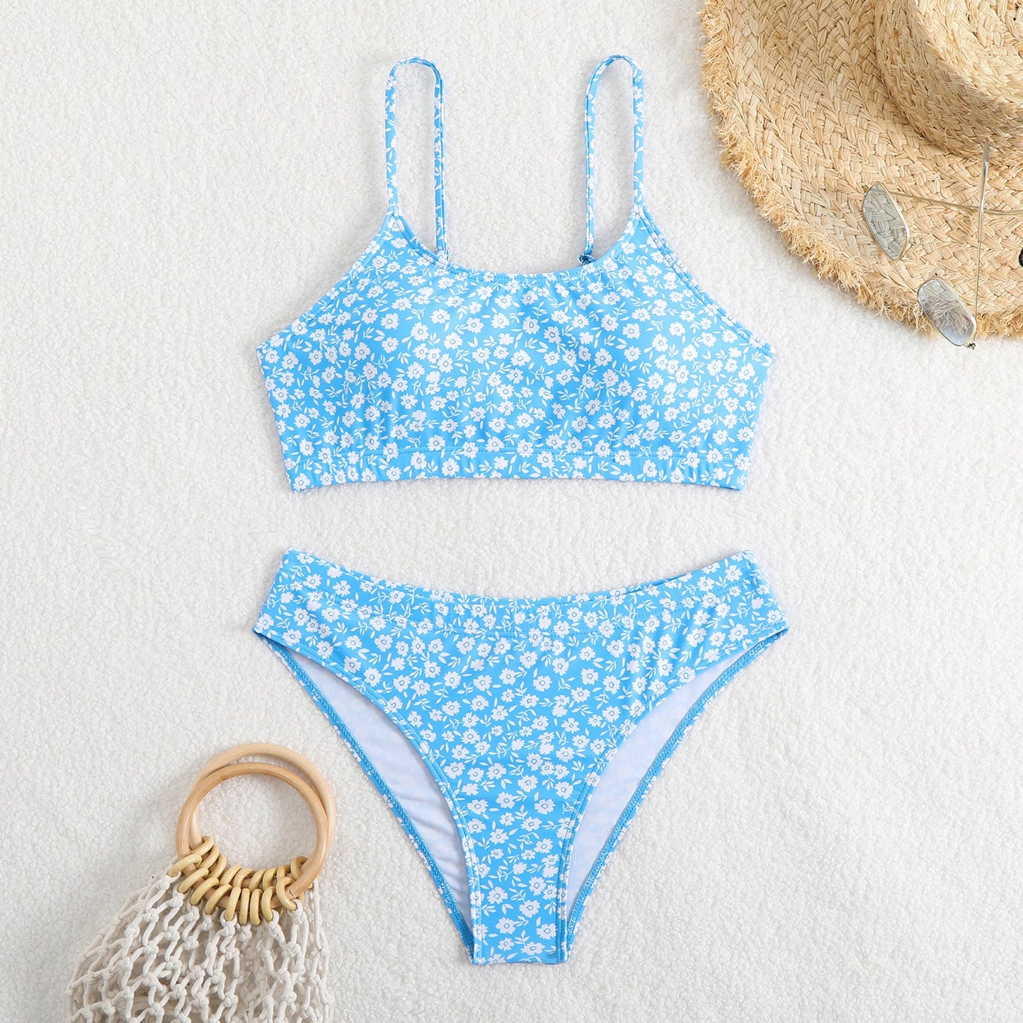 Ensemble bikini pour femme avec motif floral tendance et bretelles réglables de berg-feldt