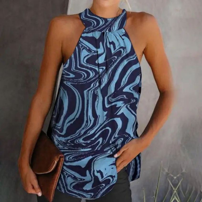 Elegante Damenbluse mit Smok-Detail von berg-feldt