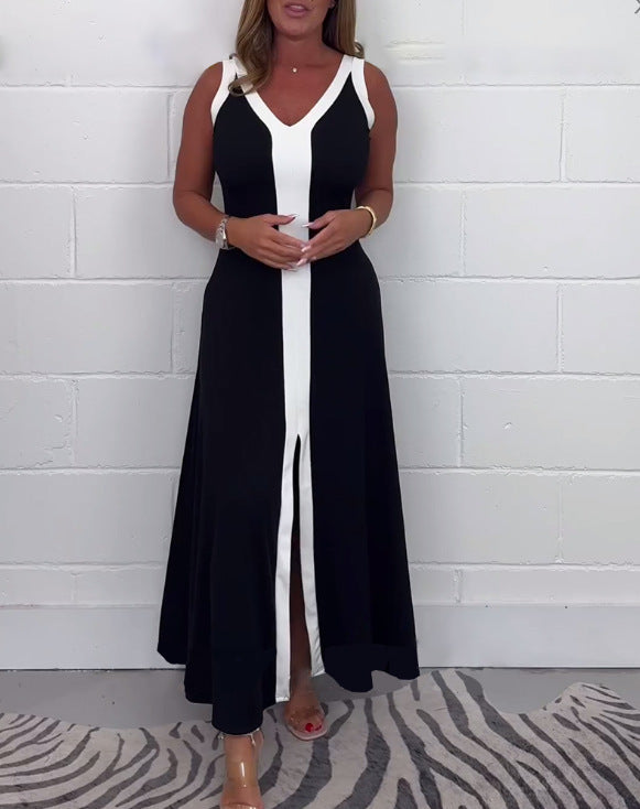 Langes Damenkleid mit tiefem V-Ausschnitt und farblich abgesetztem Streifen