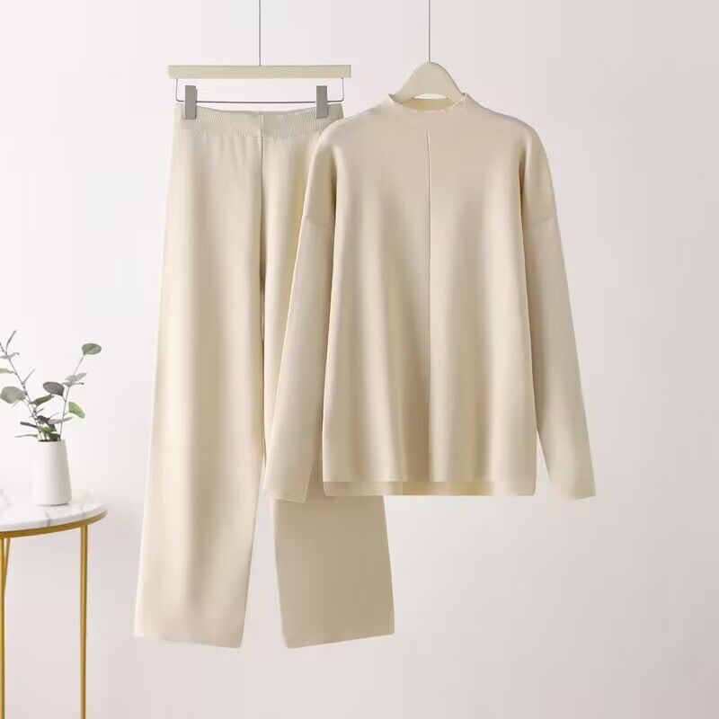 Ensemble élégant pour femme avec haut à manches longues et pantalon palazzo Berg-Feldt