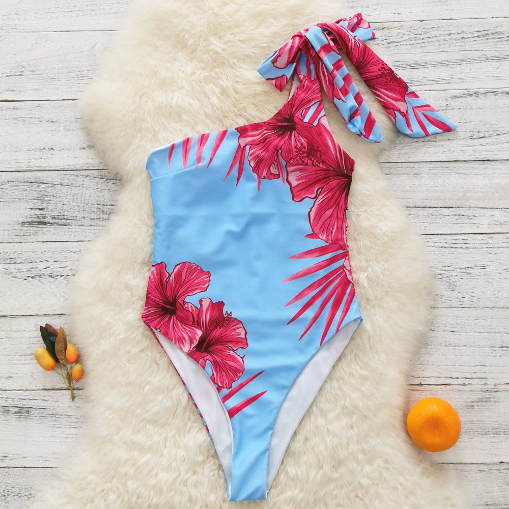 Bequemer Damen Badeanzug mit Blumenmuster und Bindebändern von berg-feldt