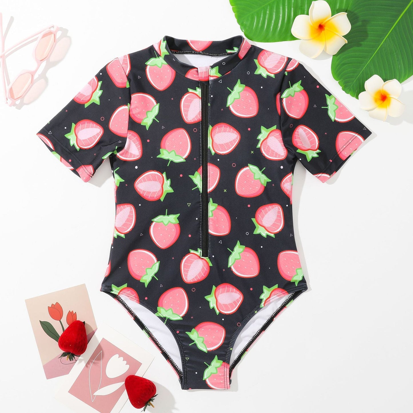 Maillot de bain une pièce à manches courtes pour femme avec imprimé fraise amusant de berg-feldt