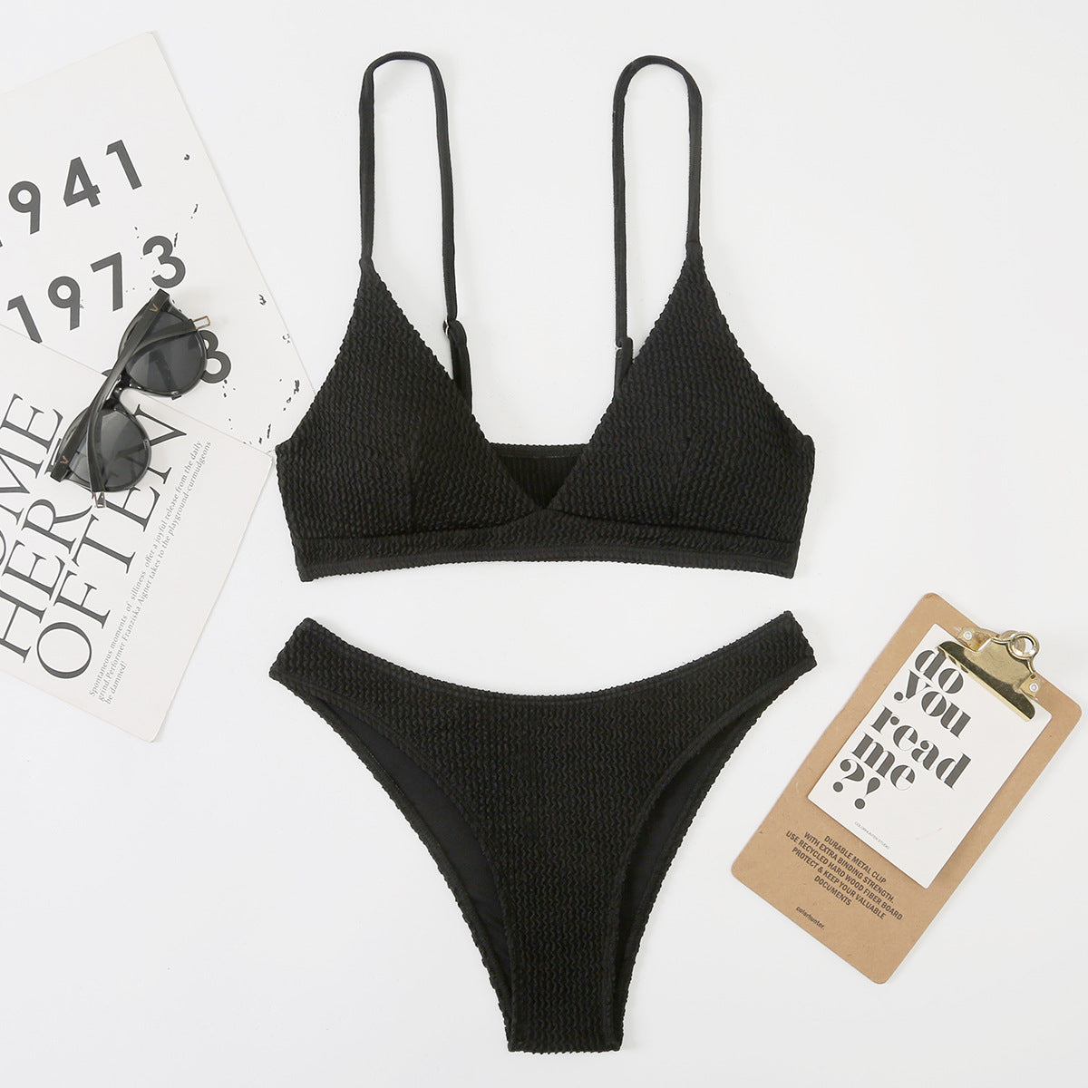 Ensemble de bikini pour femme de berg-feldt, avec surface texturée et bretelles fines