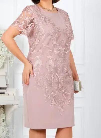 Damen Robe élégante en dentelle florale Berg-Feldt