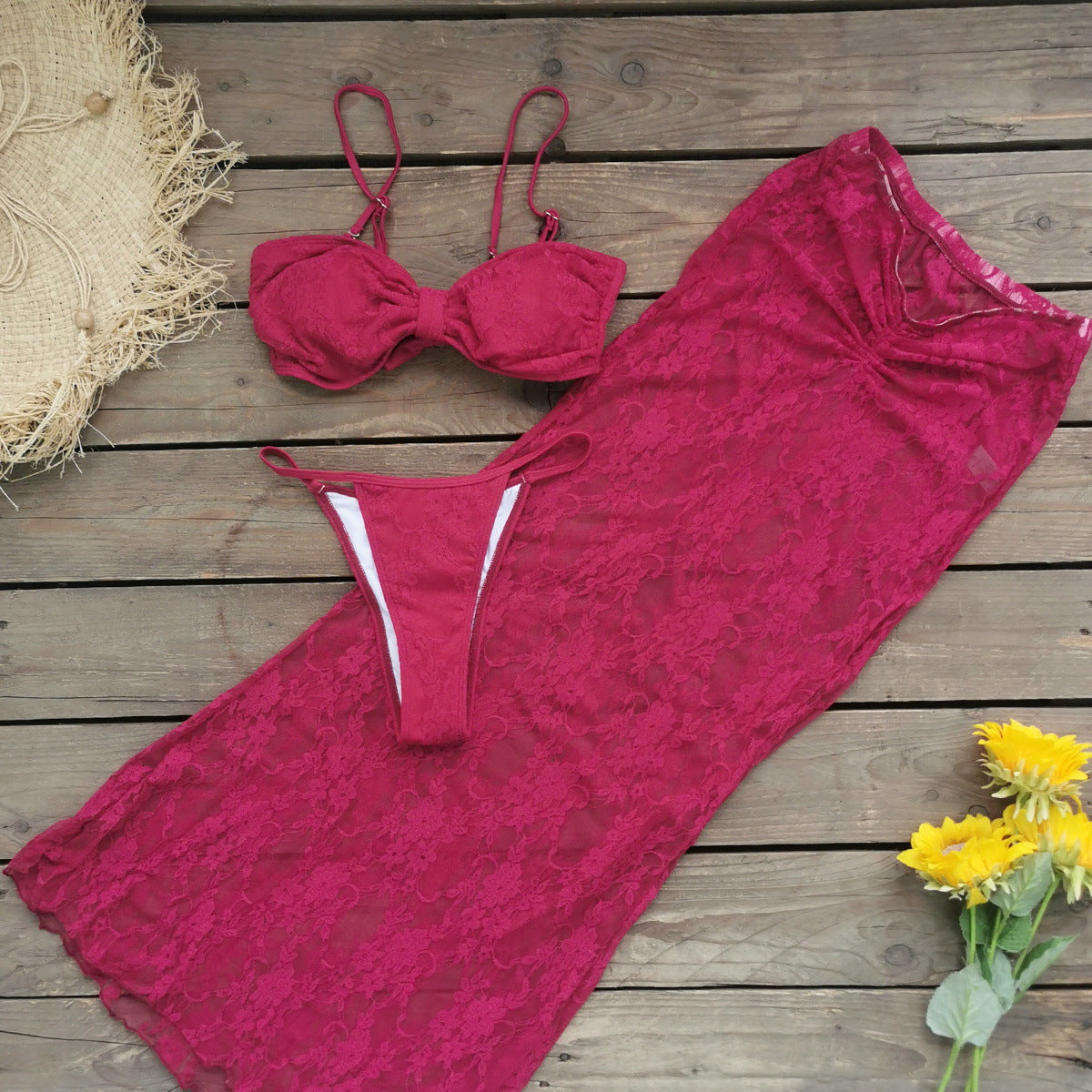 Séduisant bikini pour femme avec dentelle et détails élégants de berg-feldt