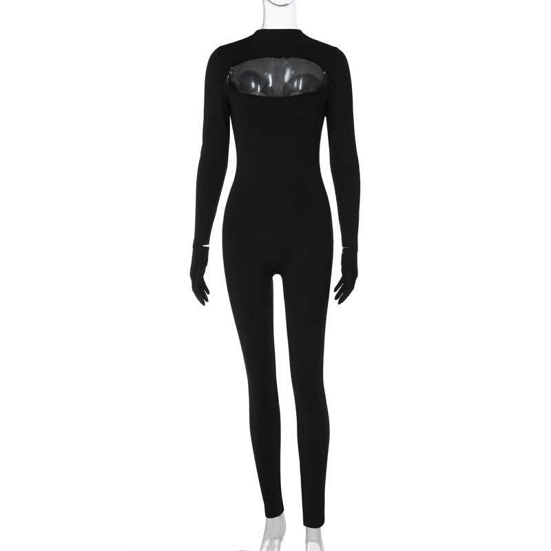 Moderner Funktionsjumpsuit für Damen mit innovativem Rücken von berg-feldt