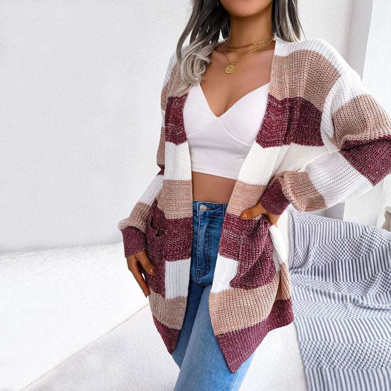 Berg-Feldt | Gestreifte Strickjacke Im Lässigen Stil