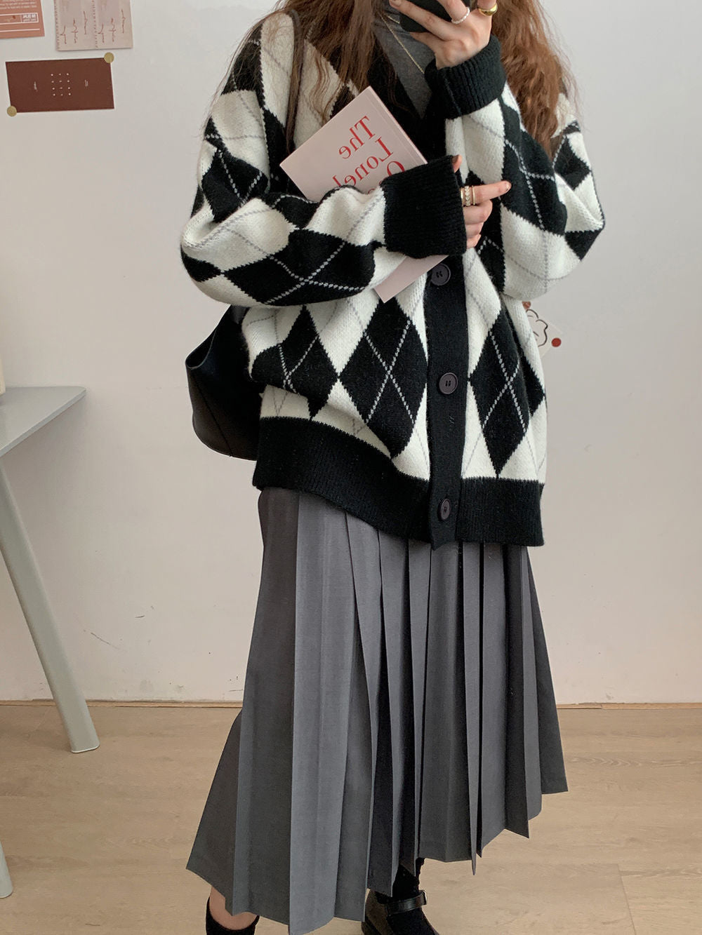 Cardigan en grosse maille pour femme avec motif losanges moderne et fermeture boutonnée Berg-Feldt