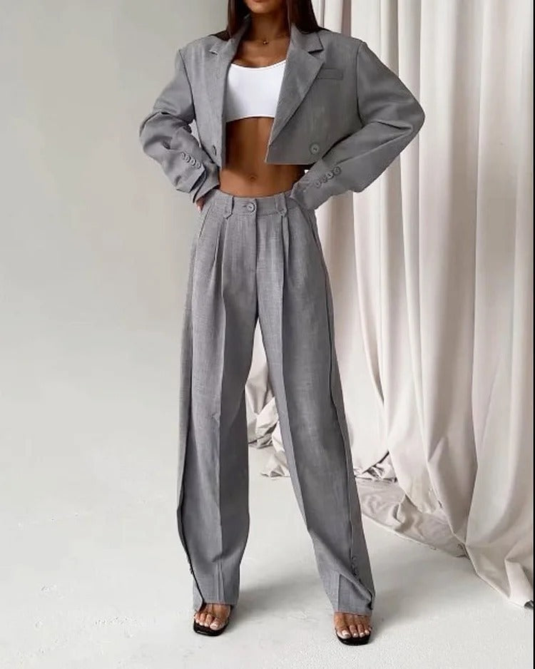 Maßgeschneiderter Damen Blazer und Hose Set (Cropped Blazer, Wide Leg Hose) von berg-feldt