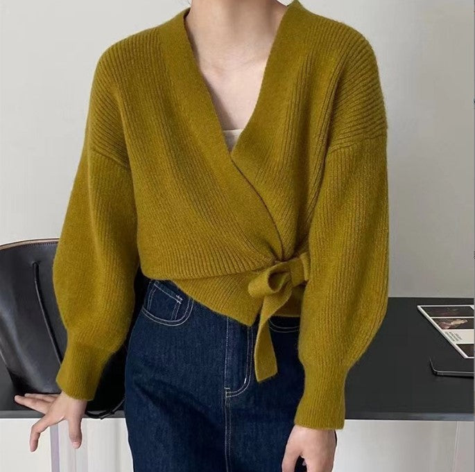 Damen Wickelstrickjacke mit weit geschnittenen Ärmeln und Taillengürtel Berg-Feldt