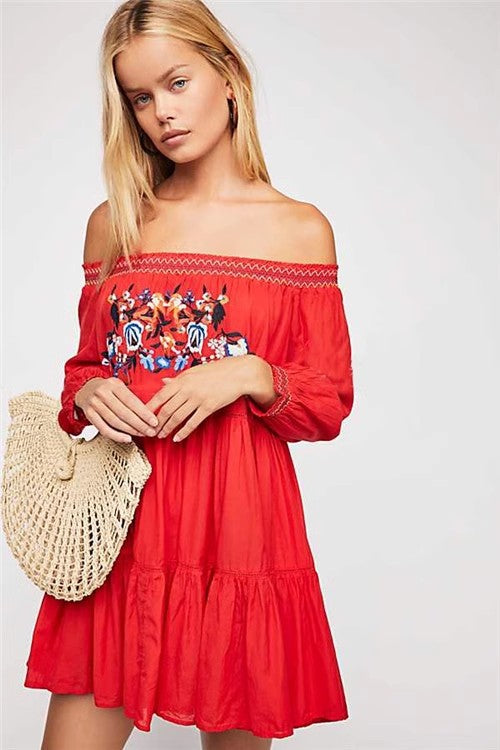 Off-Shoulder Kleid für Damen mit Blumen Stickerei und dehnbaren Ärmeln von berg-feldt