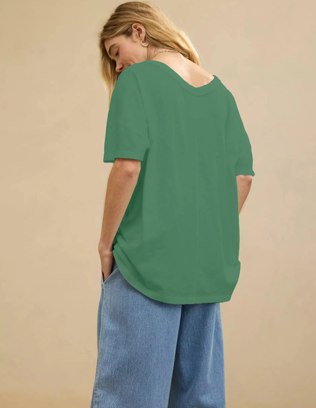 T-shirt femme oversize avec col en V plongeant, coupe décontractée, berg-feldt