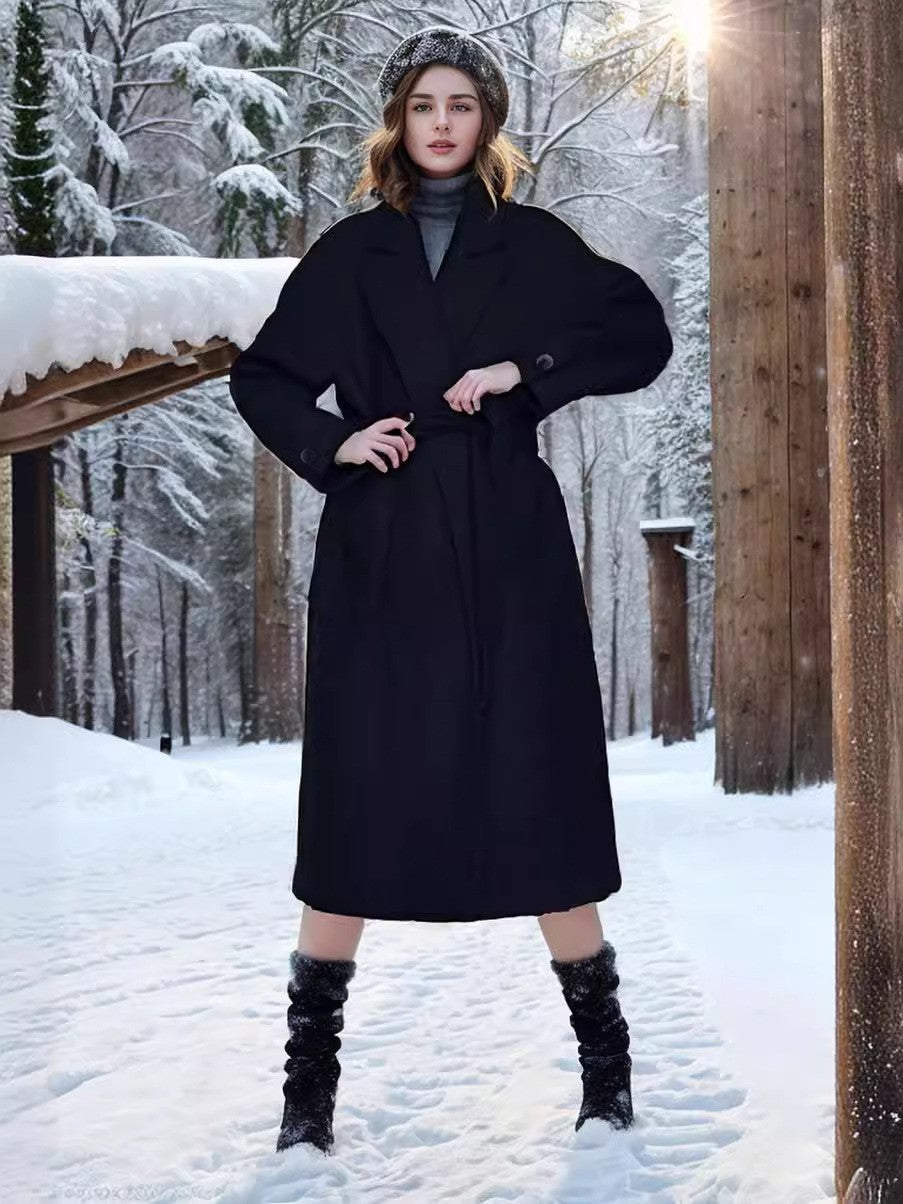 Manteau élégant en laine pour femme avec ceinture et manches larges Berg-Feldt