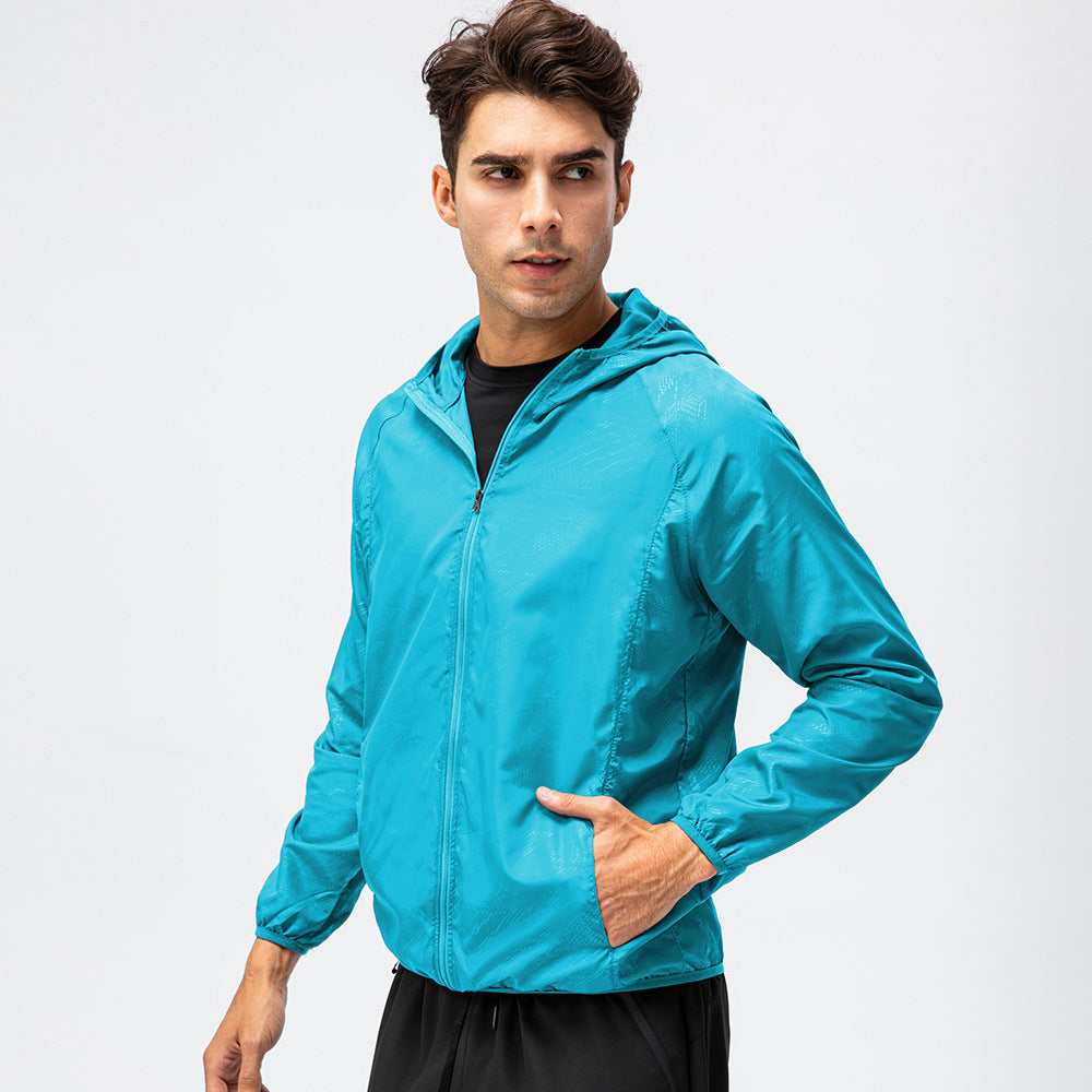 Leichte Herren Laufjacke, atmungsaktiv und mit Reflektoren von berg-feldt
