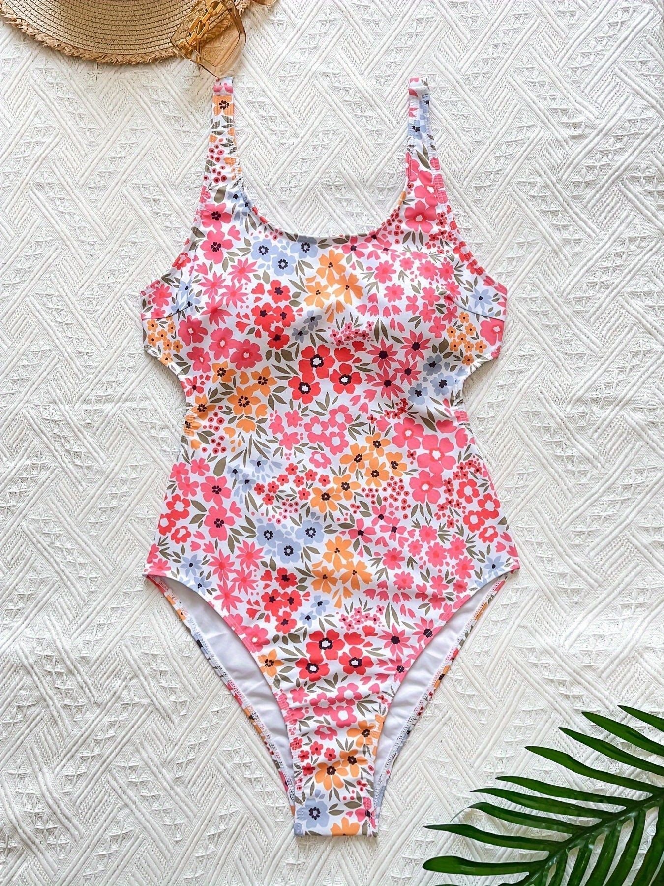 Maillot de bain femme Berg-Feldt imprimé floral et échancré