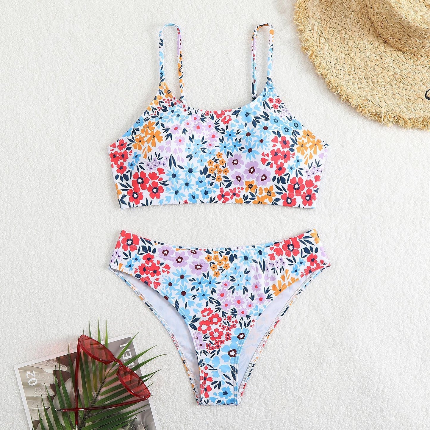 Ensemble bikini pour femme avec motif floral tendance et bretelles réglables de berg-feldt
