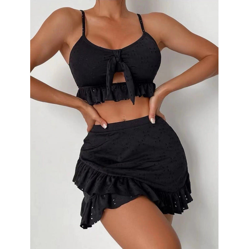 Ensemble femme Berg-Feldt : blouse aérienne et jupe à volants