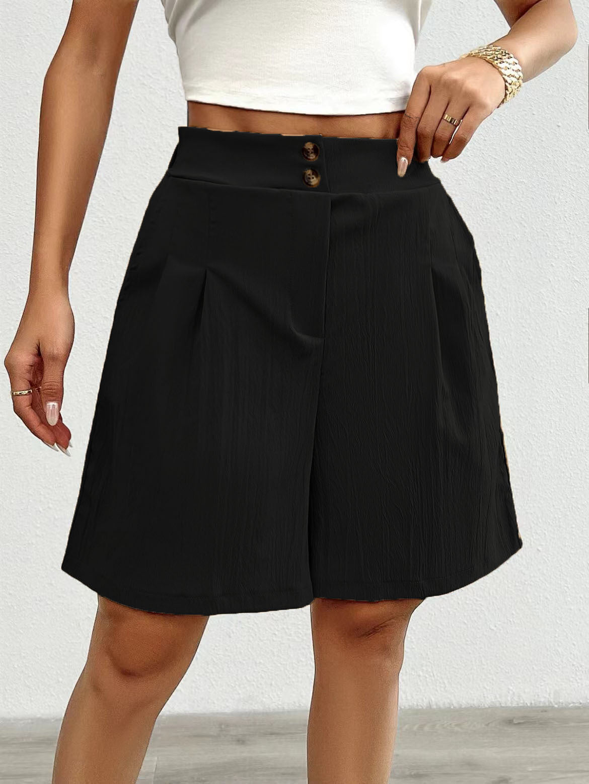 Shorts femme Berg-Feldt : Haute qualité, décontracté, taille haute, boutons décoratifs