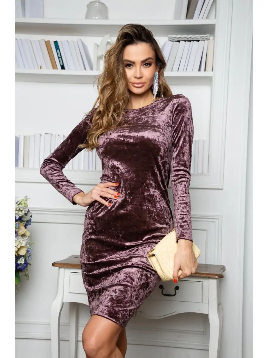 Elegantes Damen-Midikleid aus Samt mit langen Ärmeln von berg-feldt