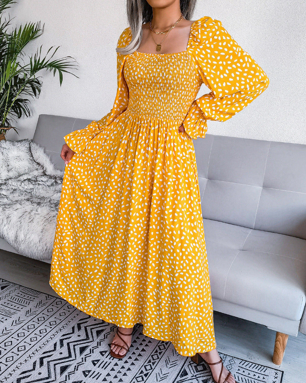 Robe longue pour femme Berg-Feldt avec haut élastiqué et manches ballon