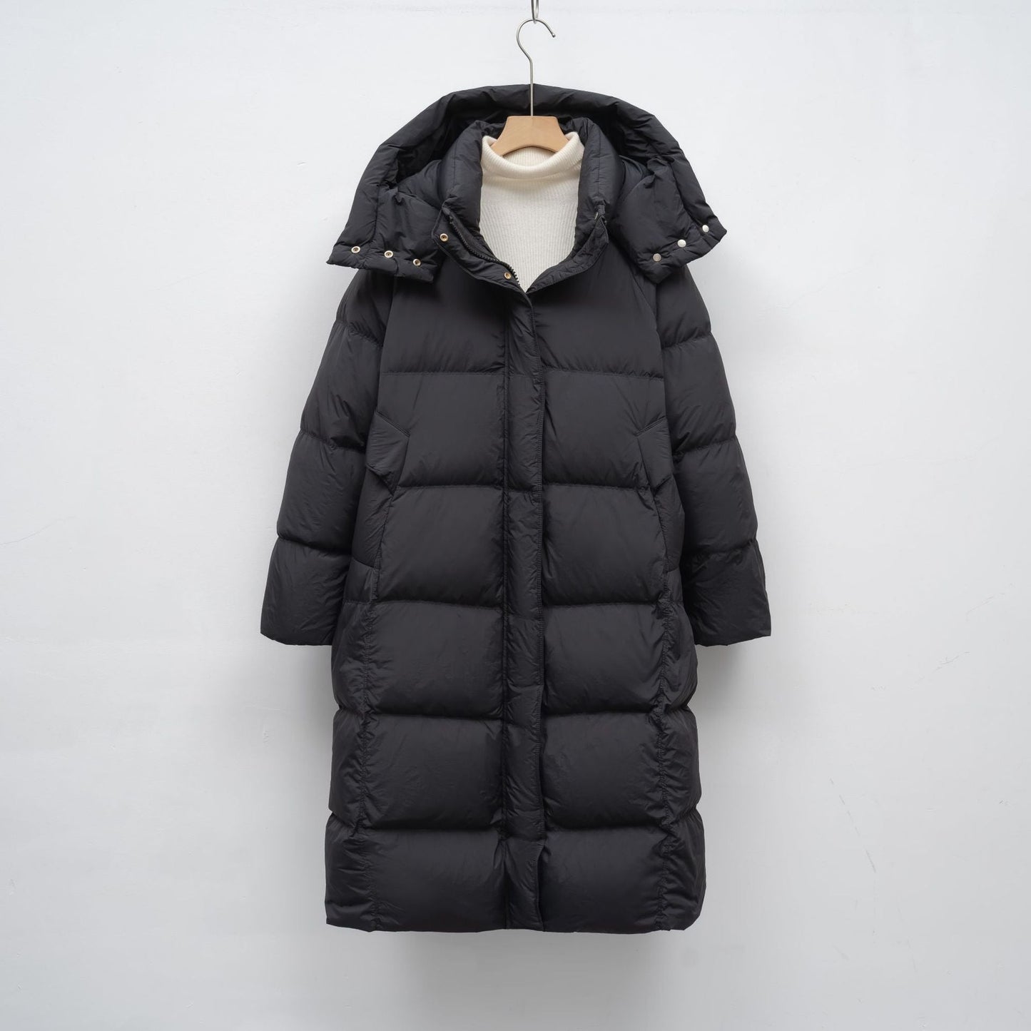 Doudoune longue pour femme avec capuche ajustable et doublure luxueuse Berg-Feldt