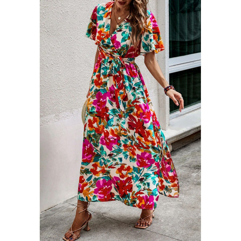 Elegantes Maxikleid für Damen mit Blumenmuster, Wickeloptik und seitlichem Schlitz von berg-feldt