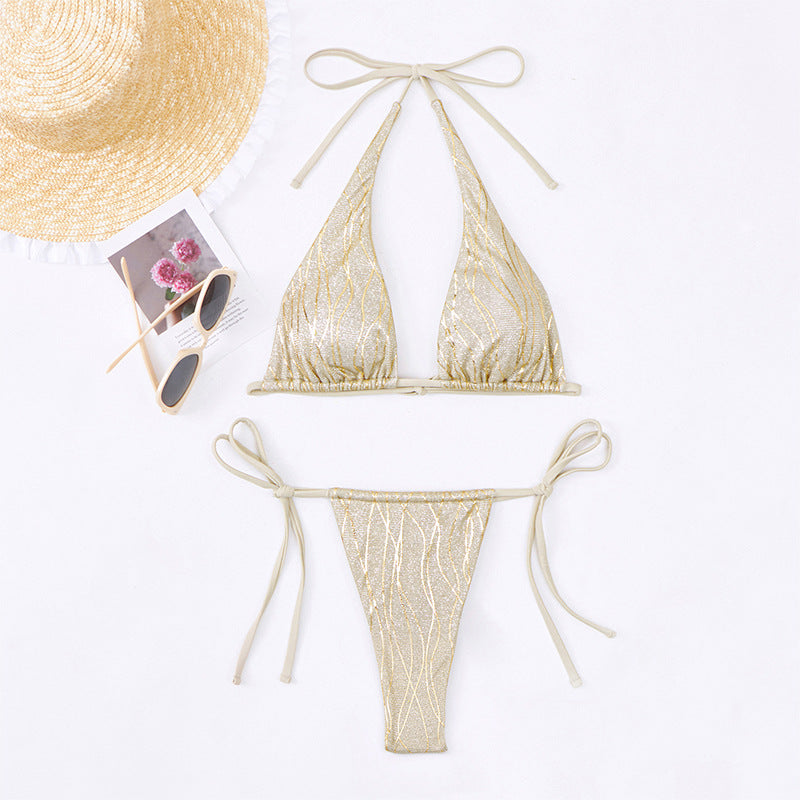 Ensemble de bikini avec hauts triangle, détails scintillants et bretelles réglables de berg-feldt