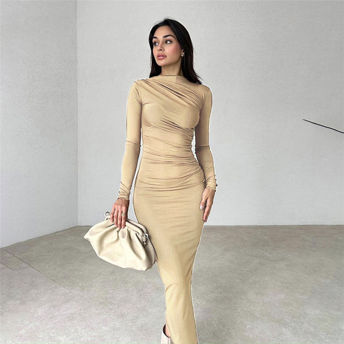 Robe portefeuille élégante à manches longues et coupe ajustée pour femme Berg-Feldt
