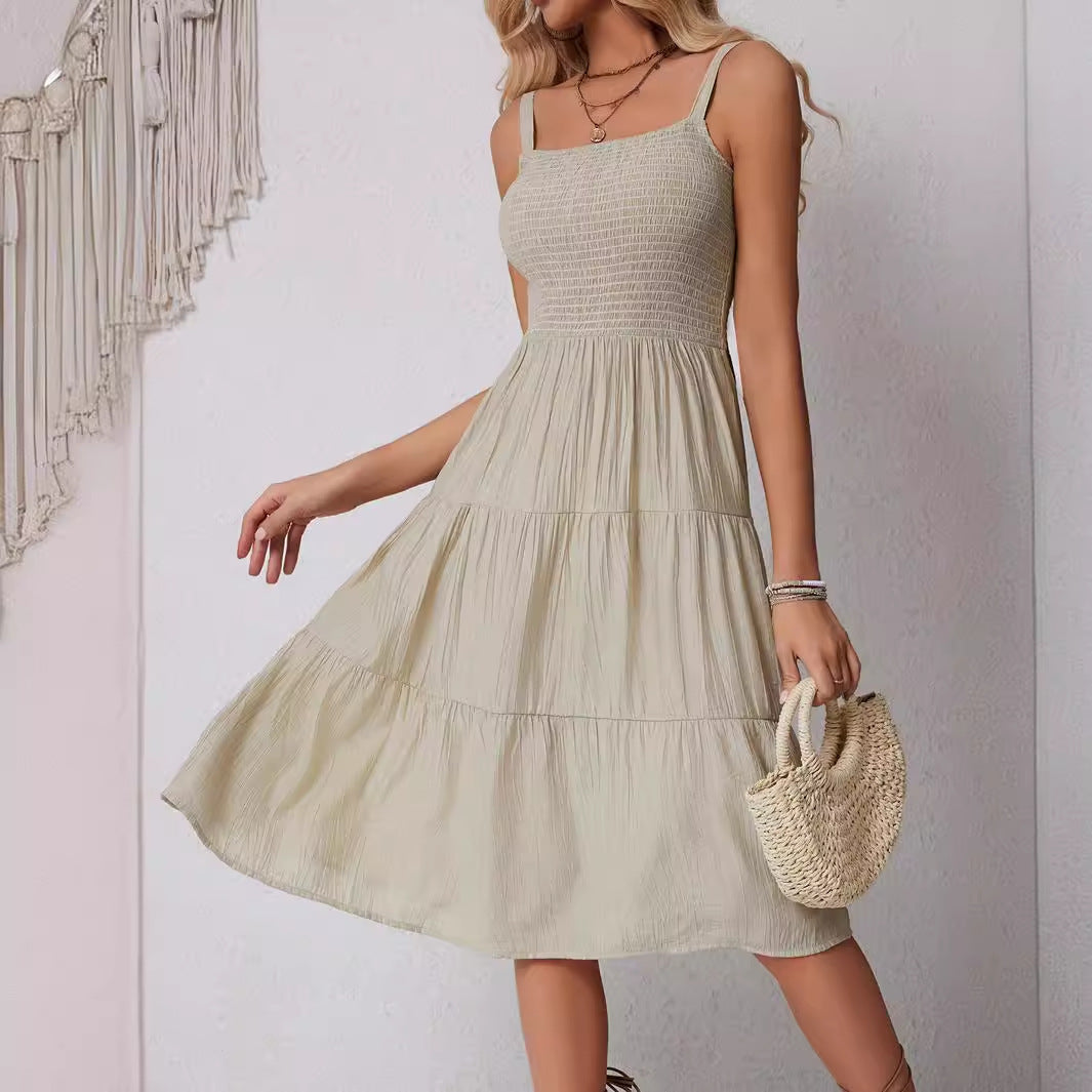 Sommerkleid für Damen mit elastischem Oberteil und fließendem Rock von berg-feldt