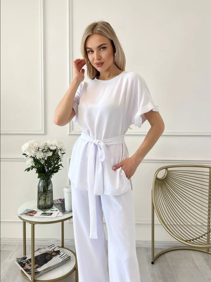 Ensemble loungewear élégant pour femme avec coupe fluide et ceinture – berg-feldt