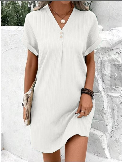 Robe courte à col en V et boutonnée pour femme berg-feldt