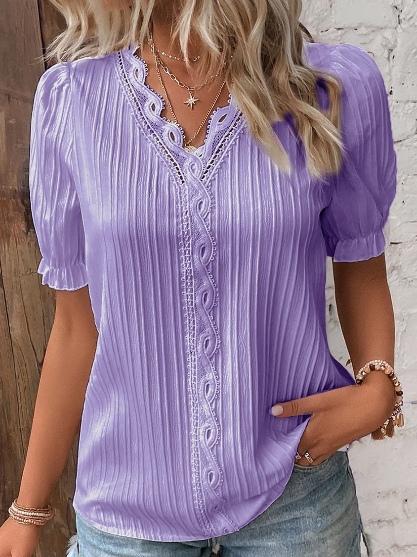 Chemise femme tendance avec texture et éléments romantiques en dentelle de berg-feldt