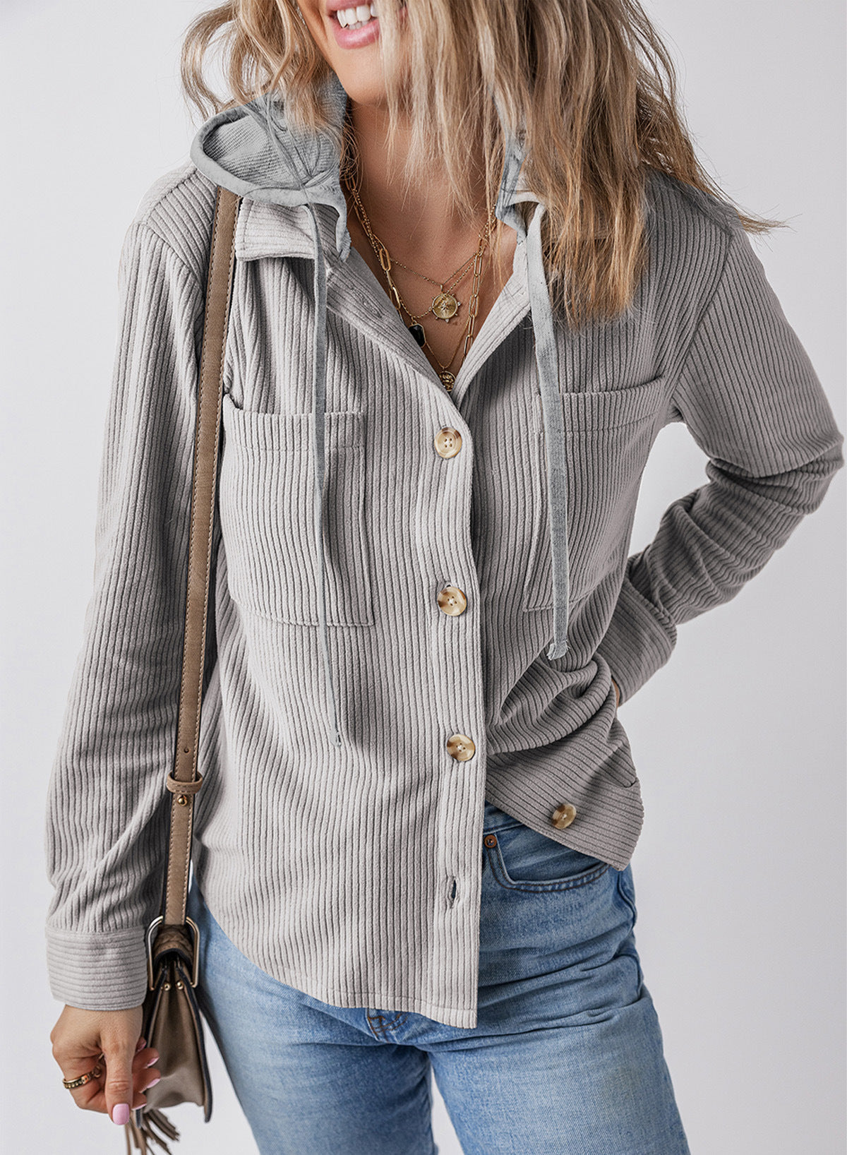 Veste-chemise décontractée à capuche en côtes Berg-Feldt pour femme