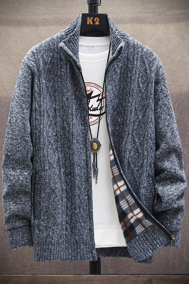 Herren Strickjacke mit Kunstlederdetails und hohem Kragen Berg-Feldt
