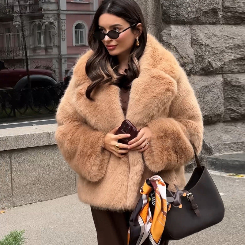 Damen Pelzmantel mit oversized Schnitt und weichem Innenfutter Berg-Feldt