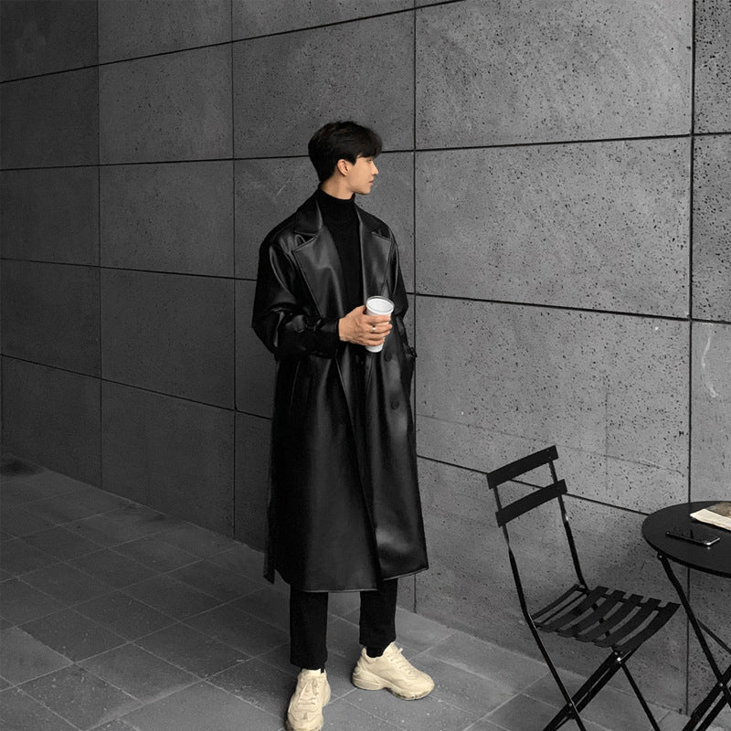Herren modischer Longtrenchcoat aus hochwertigem Kunstleder mit elegantem Schnitt Berg-Feldt