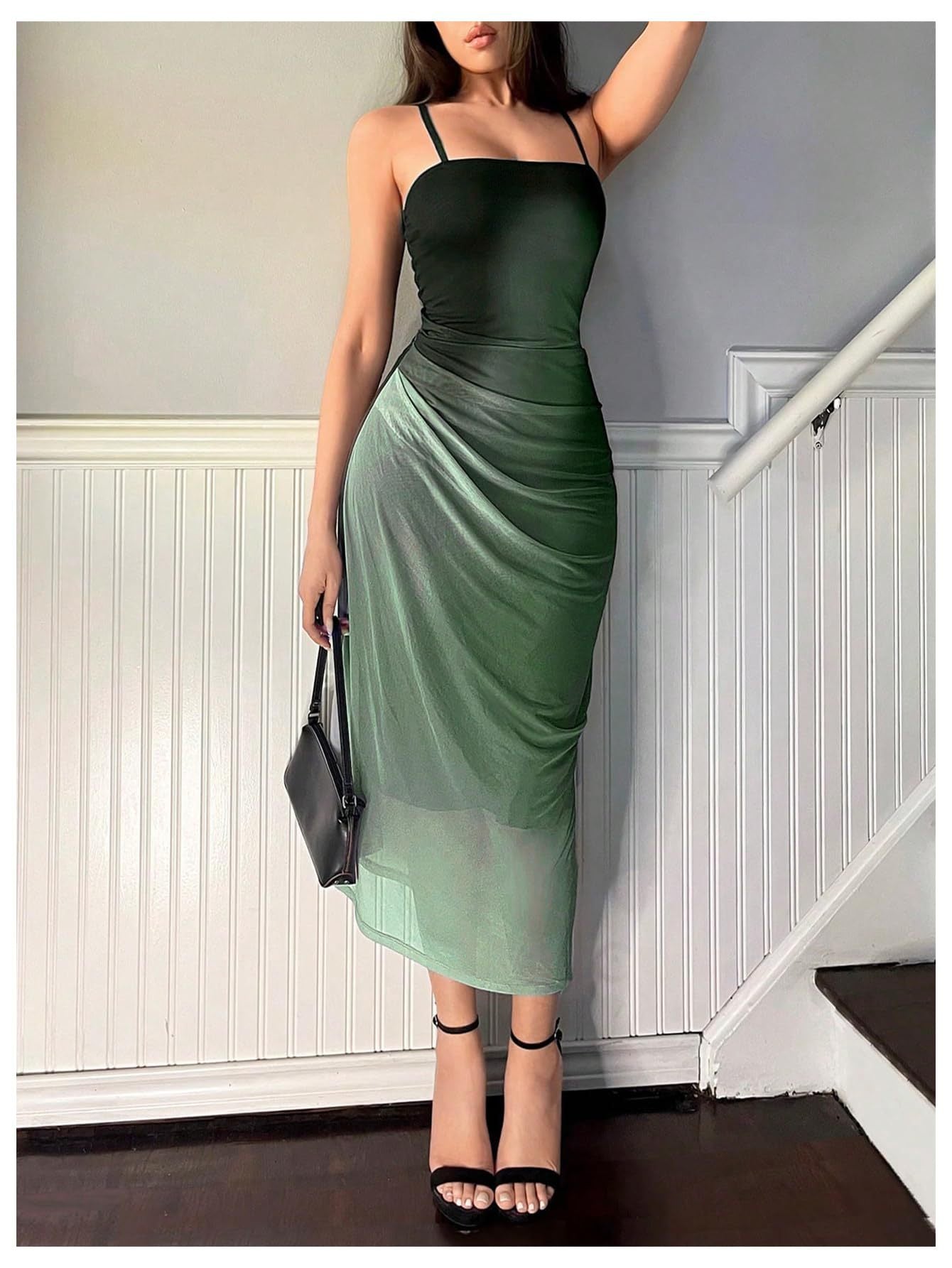 Robe cache-cœur élégante pour femme avec sous-couche transparente par berg-feldt