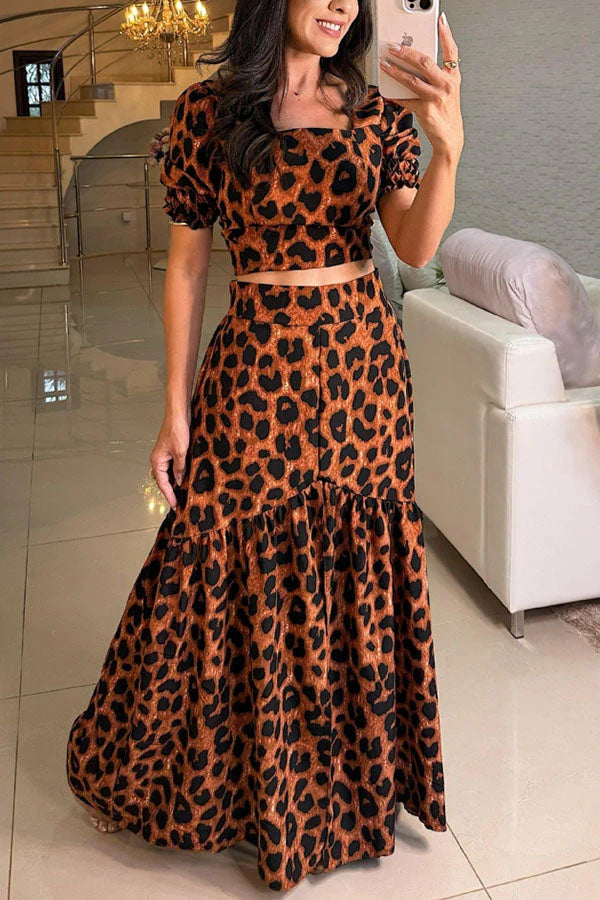 Tenue femme Berg-Feldt : imprimé léopard, jupe évasée