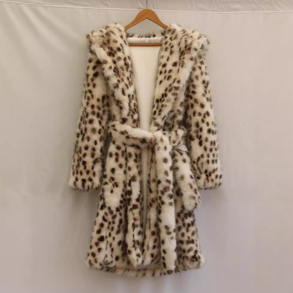 Robe de chambre polaire à capuche et imprimé léopard pour femme Berg-Feldt