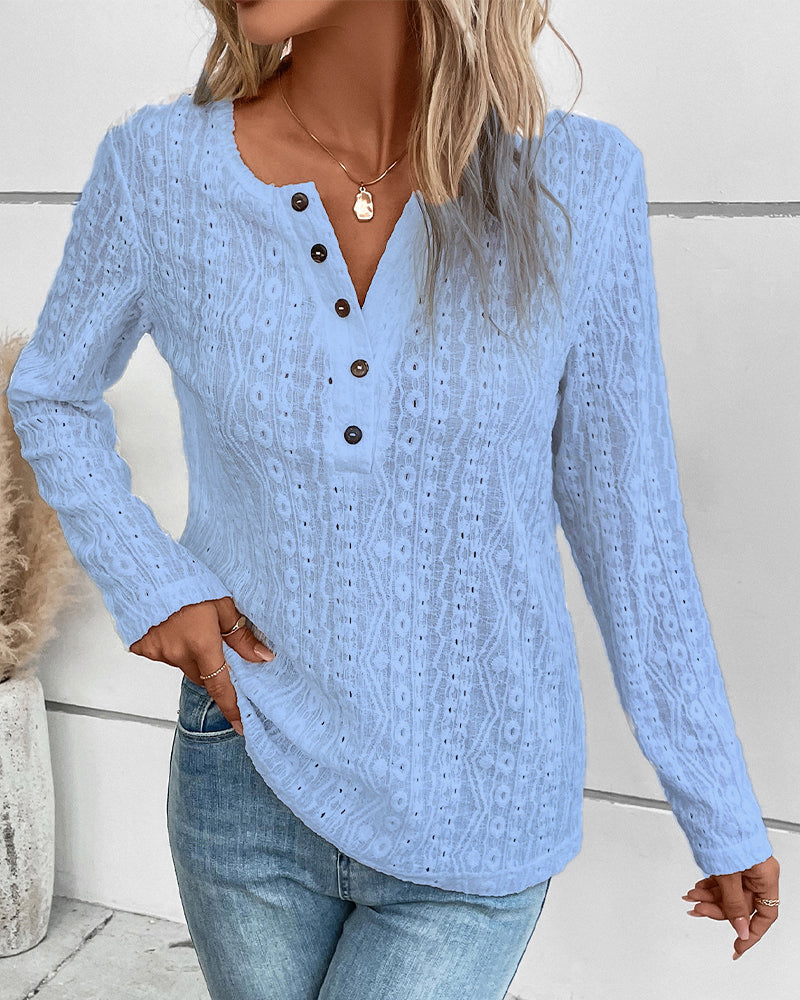 T-shirt à manches longues pour femme Berg-Feldt avec motif perforé et boutons