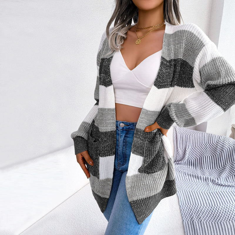 Berg-Feldt | Gestreifte Strickjacke Im Lässigen Stil