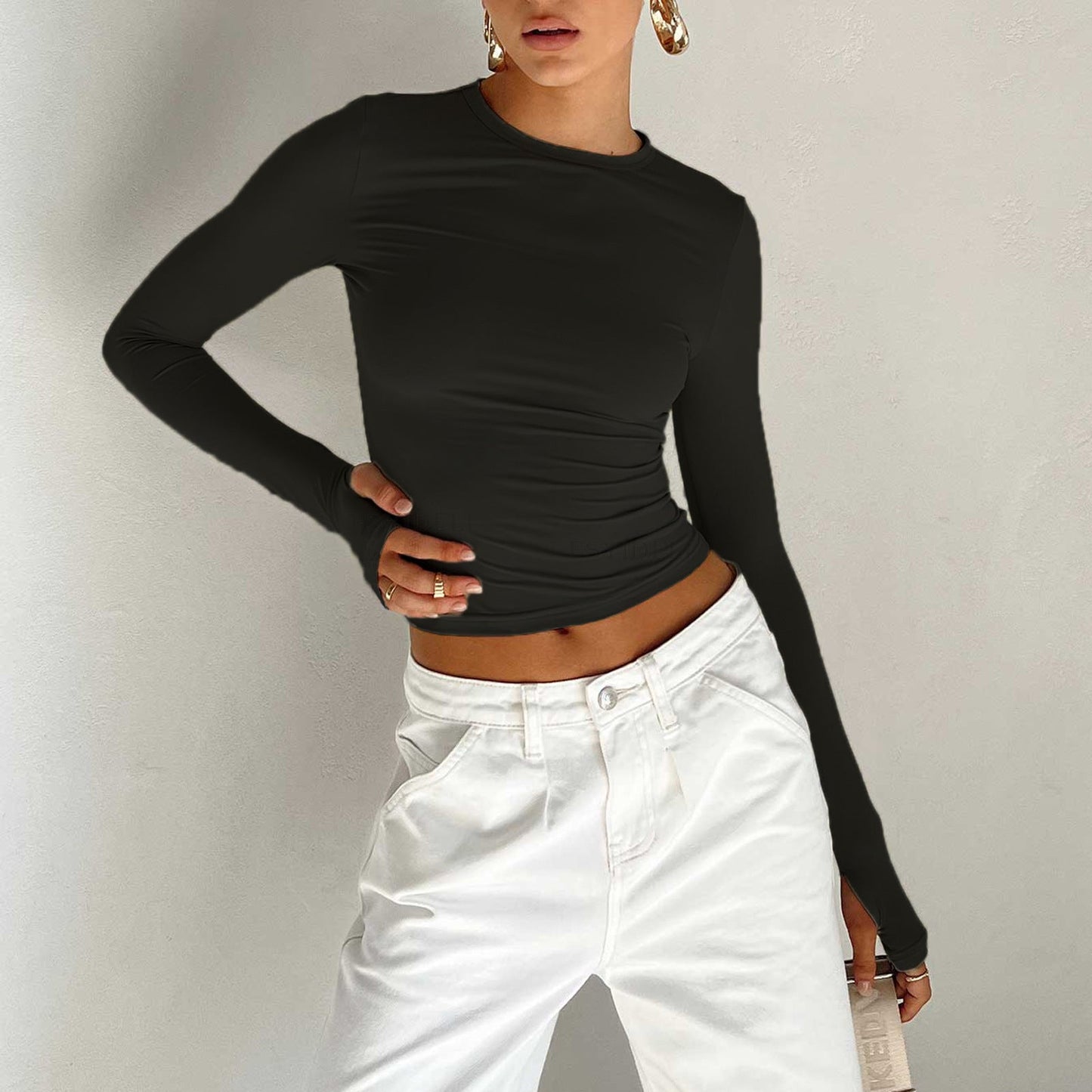 Figurbetonten Damen-Bodysuit mit langen Ärmeln aus elastischem Material von berg-feldt