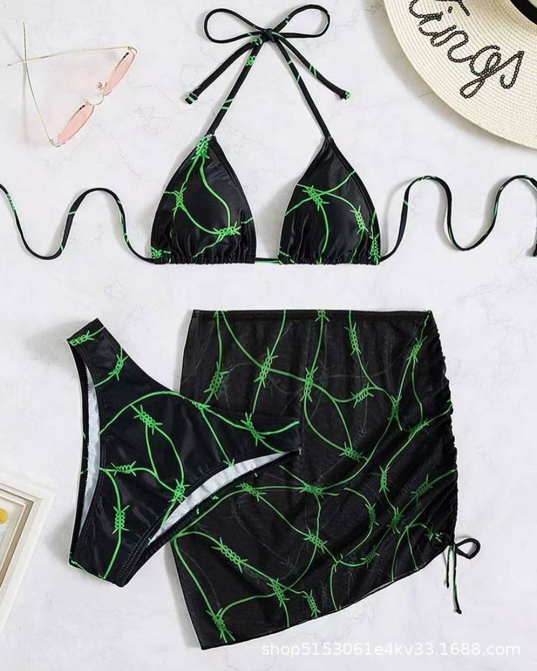 Ensemble de maillots de bain Berg-Feldt pour femme : Haut triangle et jupe froncée