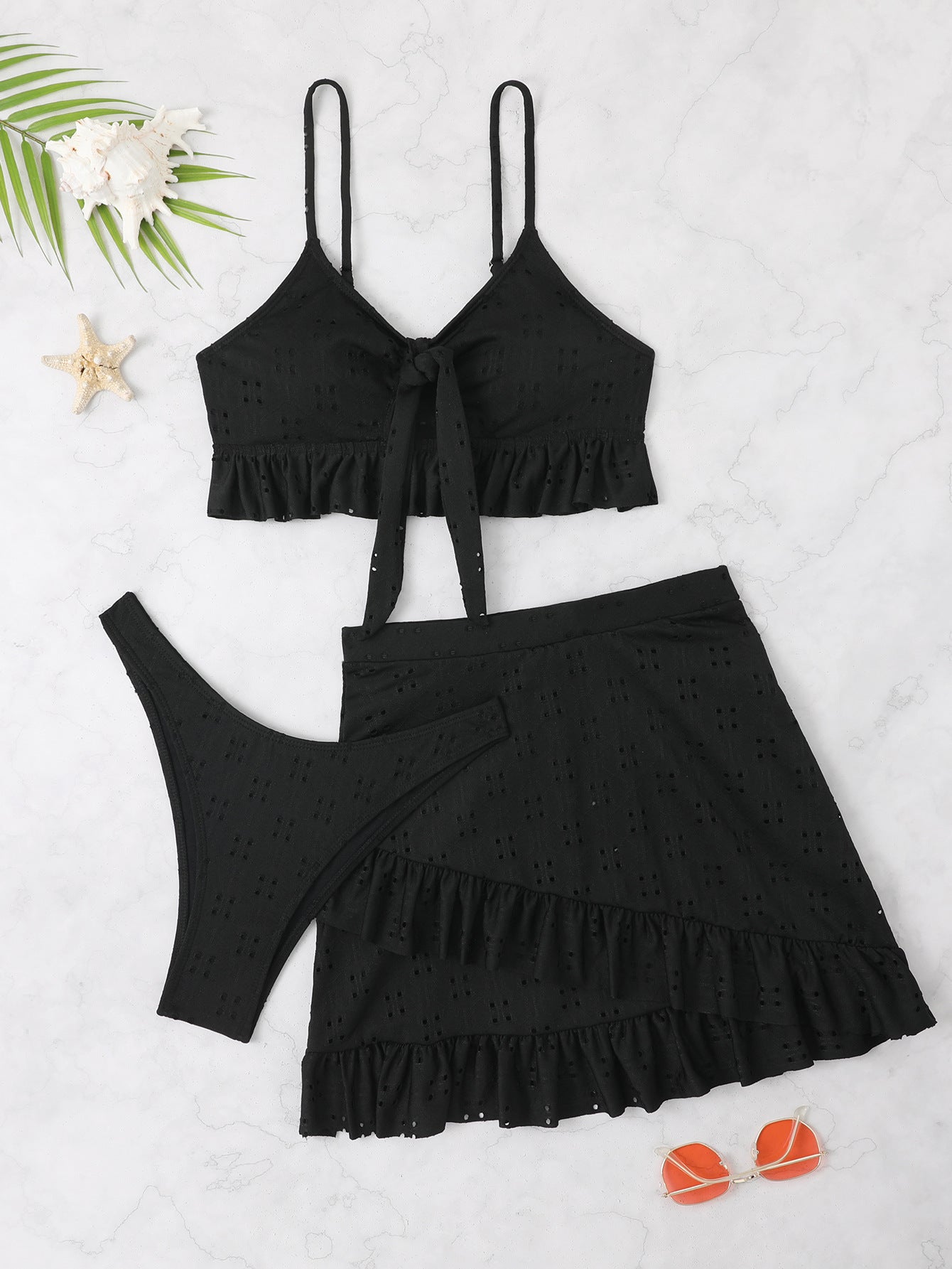 Ensemble de bikini pour femme avec jupe ample à volants et haut à nouer de berg-feldt