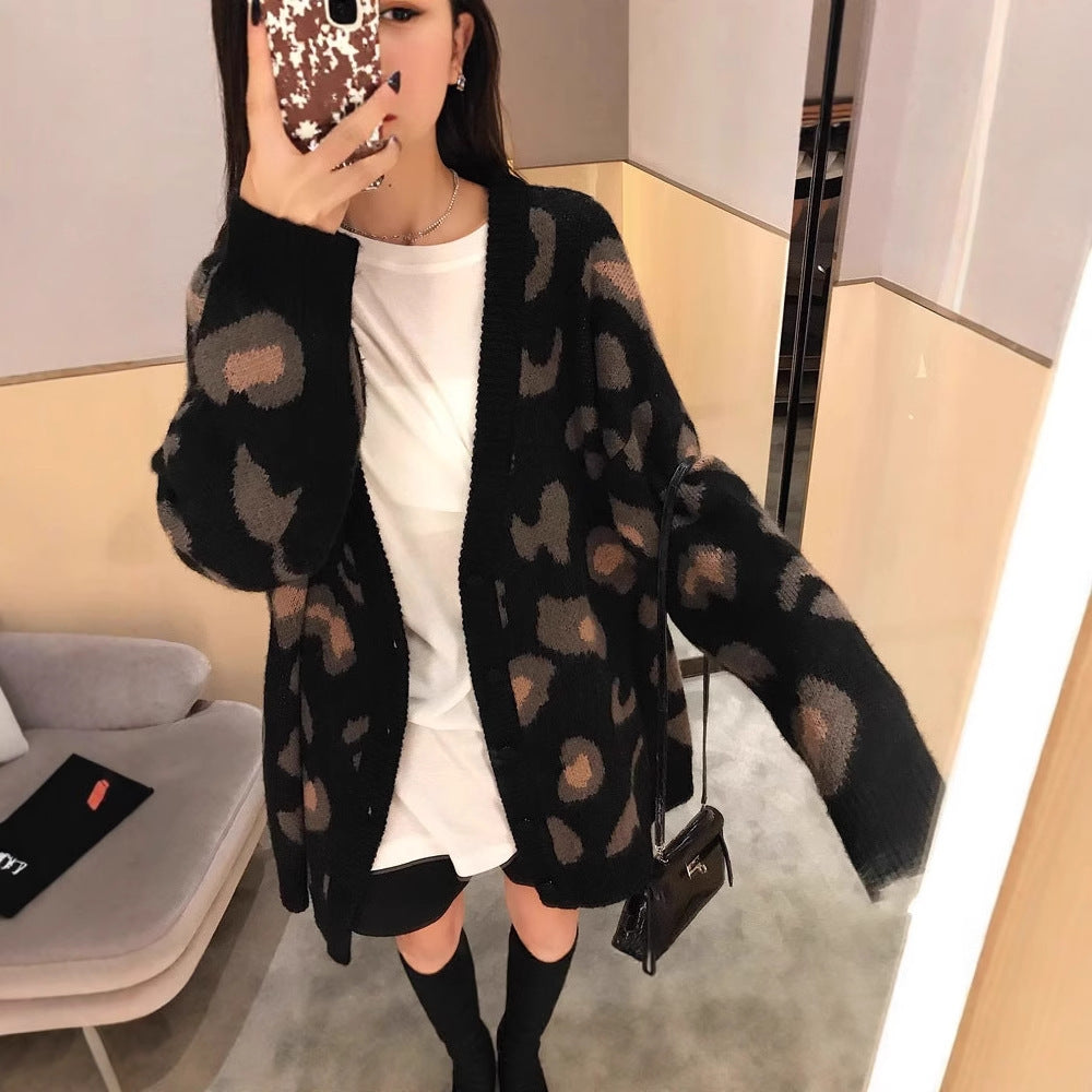 Cardigan douillet pour femme avec motif léopard unique Berg-Feldt