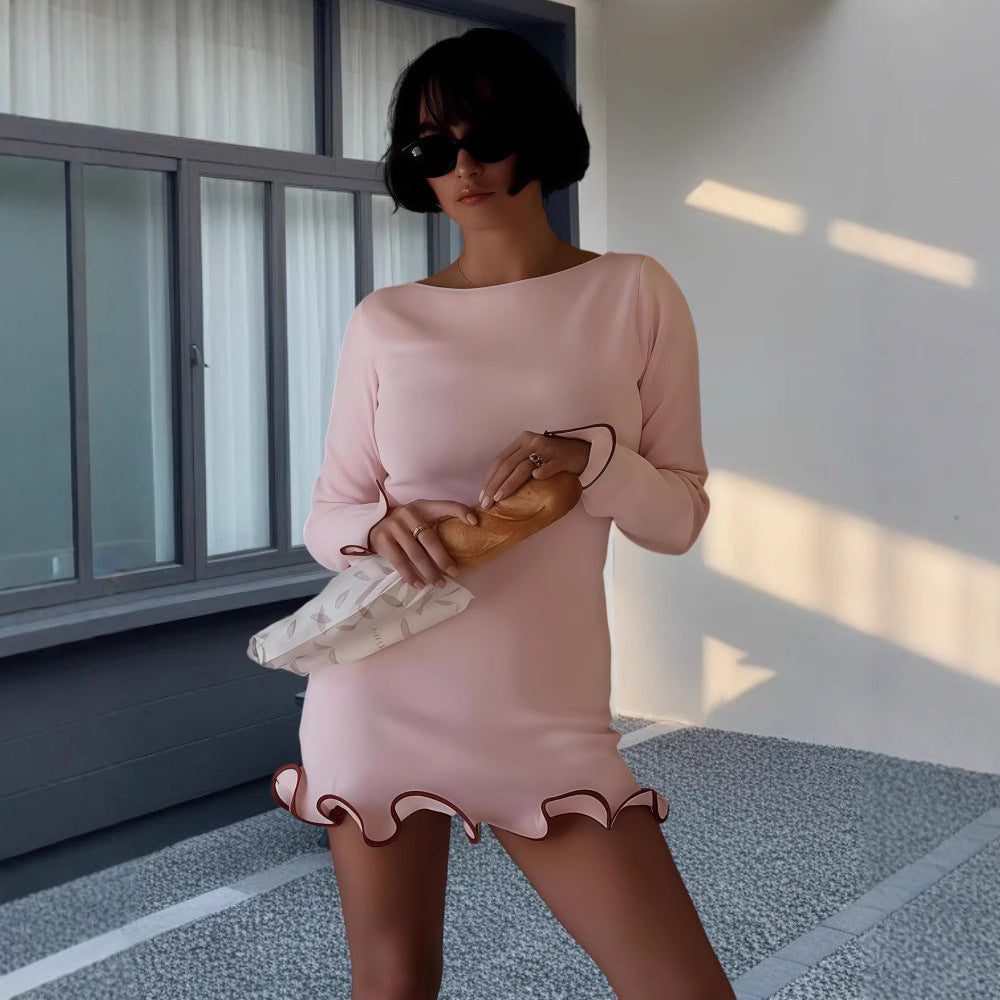 Mini-robe élégante pour femme avec manches à volants sculpturaux et coupe ajustée Berg-Feldt